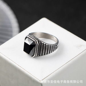 Bague pour homme en acier inoxydable avec pierre noire géométrique sertie clos SA1152 – Bijou cadeau - Product Image 1