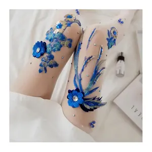 Medias de seda bordadas a mano para mujer, con flores, azul cereza, como patrones