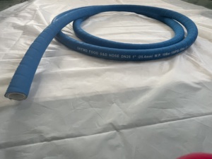 Pulvérisateur électrique sans air avec tuyau <span class=keywords><strong>hydraulique</strong></span> en <span class=keywords><strong>silicone</strong></span> haute pression et en caoutchouc pour application de <span class=keywords><strong>pistolet</strong></span> de lavage - Product Image 4