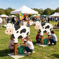 Máquina de juego de competición de ordeño, material PVC, juego interactivo de doble carrera para exteriores, ideal para alquiler en fiestas y carnavales.