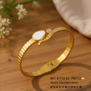 Bracelet manchette serpent rayé en acier inoxydable plaqué or, bijoux de mode pour femme - Product Image 3