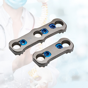 Revestimientos de Titanio Ti-6Al-4V ELI Desplazados y Lateralizados para Biomecánica de Cadera - Product Image 1