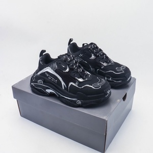 Zapatillas Deportivas Negras de Alta Calidad, Transpirables, con Cordones, Estilo Casual, con Suela de Goma Gruesa, Estampado Personalizado, para Hombre, para Fitness y Caminar - Product Image 1