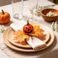 Anneaux de serviette en plastique motif citrouille d'automne et feuille d'érable, décorations de table pour la rentrée scolaire et l'hôtellerie, centres de table