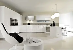 Design livre de 2021 recém-chegados contemporâneo, armário de cozinha, pequena ilha preta, cachoeira, desenhos para cozinha