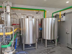 Meto 1500l Sterke Microbrouwerij Duits Roestvrijstalen Bierbrouwsysteem Met Plc-Controle En Kerncomponent Van Het Drukvat - Product Image 3