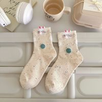 Chaussettes mi-mollet décontractées antidérapantes pour femmes en pur coton, style dessin animé lapin mignon, avec fil à pois et design personnalisé - Zhuji Sock Industry