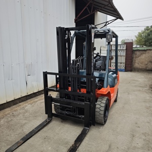 Free Shipping Toyota 2.5 Ton <b>Forklift</b> Origin Japan Used Toyota <b>Forklift</b> 2.5 Ton in Stock - Product Image 2