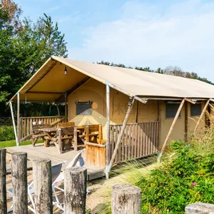 All Season Outdoor Glamping Luxury Camping Safari-Lodge Glamping Tent Hotel African Safari Lodge Tiendas con baño