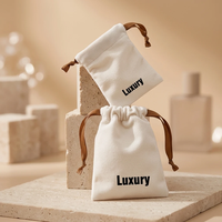 Sac de rangement en velours doux avec cordon de serrage, imprimé avec un logo personnalisé, pochette en daim pour bijoux, cosmétiques, cartes de tarot, mini-cadeau et parfum