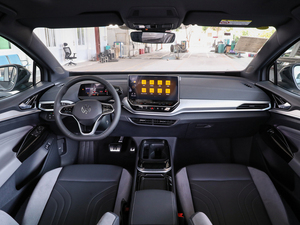 Nuevo Volkswagen ID.4 Crozz <span class=keywords><strong>Pro</strong></span> 2024, Auto Eléctrico con 560 km de Autonomía, 230 kW de Potencia, SUV Compacto de Lujo, 5 Puertas, 5 Plazas, 50-70 kWh - Product Image 6