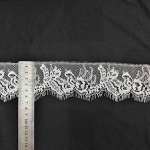 <span class=keywords><strong>Dentelle</strong></span> Chantilly florale française en nylon blanc non extensible de 6 cm pour robe de nuit LT2840B - Product Image 3