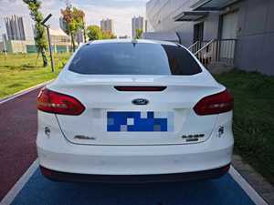 2017 <span class=keywords><strong>Ford</strong></span> <span class=keywords><strong>Focus</strong></span> Sedan automático <span class=keywords><strong>gasolina</strong></span> Turbo motor tela oscura R16 neumáticos aire acondicionado dirección izquierda bajo <span class=keywords><strong>precio</strong></span> coche usado - Product Image 3