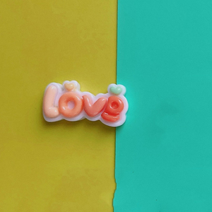 Accessoires <span class=keywords><strong>pour</strong></span> bijoux DIY, épingle à cheveux, lettres LOVE en résine, miniatures, artisanat <span class=keywords><strong>pour</strong></span> la fabrication de broches, étui de té<span class=keywords><strong>l</strong></span>éphone portable, aimant de réfrigérateur - Product Image 6