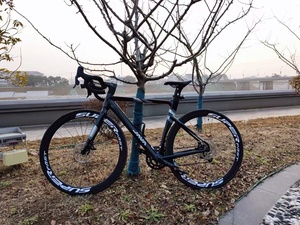 Tùy Chỉnh Không Thấm Nước Dính Xe & Xe Đạp Bánh Xe Phản Quang Sáng PVC Lốp Trung Tâm Trung Tâm Mũ Dán Nhãn - Product Image 3