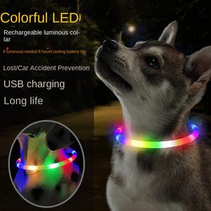 Cinta de silicona LED Collar para mascotas Perro Colorido Luminoso Perro Caminar Luz Anillo brillante Flash USB Recargable Ecológico - Product Image 2