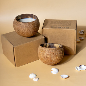 Bougie parfumée en coquille de noix de coco, ronde, parfum naturel, style bohème, cadeau pour anniversaire - Product Image 1