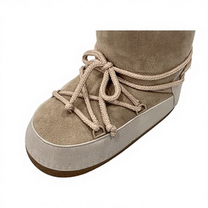 Bottes d'hiver unisexes en daim beige avec doublure en fourrure, fermeture à lacets, chaudes, antidérapantes, pour femmes, hommes et <span class=keywords><strong>enfants</strong></span> - Product Image 5