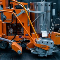 Marqueur routier thermoplastique automatique surélevé Lighten Traffic LT-TACA-B pour autoroute et parking