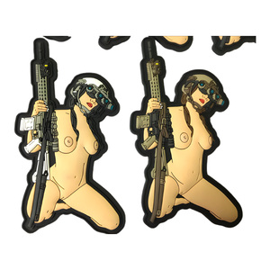 Nhà sản xuất tùy chỉnh logo thương hiệu chữ nhỏ Silicone nhãn thương hiệu PVC vá 3D móc và vòng lặp ủng hộ vá cho quần áo - Product Image 6