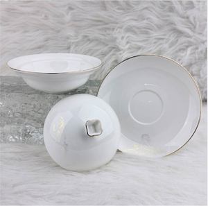 Ensemble de bols de service en porcelaine géométrique avec incrustations argent-or, avec sous-assiette assortie de 17 cm et couvercle inclus, pour banquets d'hôtel et repas raffinés - Product Image 6