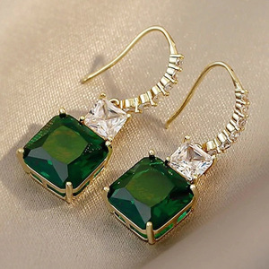 Orecchini pendenti quadrati geometrici verde smeraldo per donna, eleganti gioielli alla moda. - Product Image 1