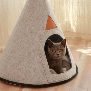 Cama para Gatos con Forma de <span class=keywords><strong>Cueva</strong></span>, Estilo Tienda de Campaña Cónica, de Fieltro Gris, Ecológica, Linda, Cómoda y Cálida, con Tapete para Mascotas en Forma de Huevo - Product Image 4