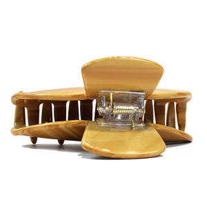 कैनोयुआन फैशन लकड़ी अनाज 10 सेमी आधा चंद्रमा एसीटेट बालों के पंजे क्लासिक बालों के सजे कस्टम थोक - Product Image 4