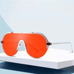 Gafas de Sol de Moda Retro de Lujo con Marco Metálico Grande para Mujer, Gafas de Sol de Gran Tamaño Tipo Escudo, Gran Venta 2019 - Product Image 1