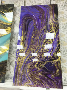 แผ่นกระจกคอมโพสิตขนาดใหญ่ ลายท้องฟ้าเต็มดาวสีม่วง พร้อมดีเทลสีทองเงา สำหรับตกแต่งผนังและพื้นในโรงแรมหรูและบ้าน - Product Image 5