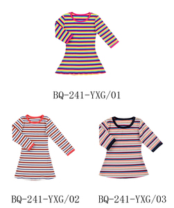 ชุดคริสต์มาสแขนยาวลายสก็อตสำหรับแม่และฉันชุดแบบเข้าชุดสำหรับลูกสาวแม่ออกแบบได้ตามต้องการ - Product Image 4