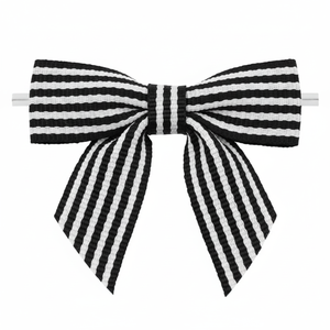 Cinta de grogrén Gordon Ribbons a rayas rojas y blancas para envolver regalos, decoración de pasteles, manualidades y la elaboración de lazos. - Product Image 5