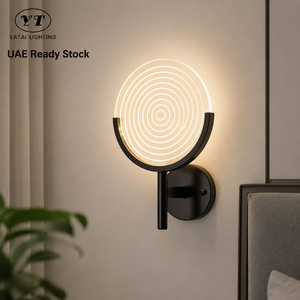 Applique murale LED moderne en acrylique, petite taille, 12W, CCT sélectionnable, cadre métallique, design mural pour chambre, couloir, hôtel, maison - Product Image 1