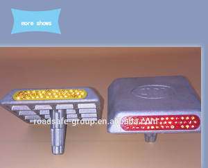 أعمدة عاكسة للطرق من مادة PMMA لمدة 20 عامًا، سعر مسامير الطرق العاكسة للطرق السريعة - Product Image 2