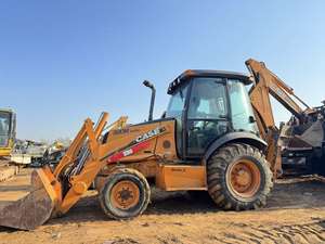 Retroexcavadora Usada Modelo 2024 de 8 Toneladas 580M en Buen Estado con Motor, Caja de Cambios, Rodamientos y Bomba - Product Image 2