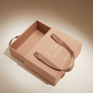 Scatola Regalo di Lusso Personalizzata con Logo, in Cartone Riciclabile Stampato, per Set di Cosmetici, Trucchi e Prodotti per la Cura della Pelle - Product Image 1