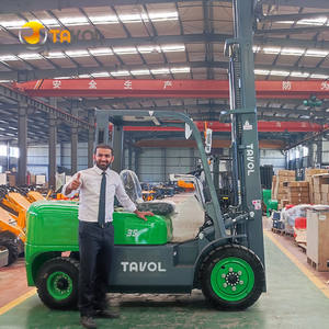 Montacargas Diésel Clark 3T con Motor Chino XinChai 490BPG y Motor Japonés Mitsubishi de 2, 3, 3.5, 4 y 5 Toneladas - Product Image 6