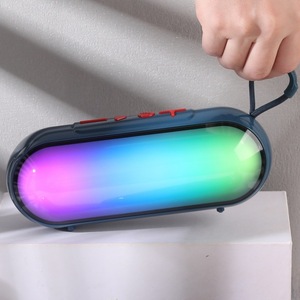 Haut-parleur capsule transparent brillant, effet lumineux néon dégradé, corps épuré, son équilibré, pieds antidérapants - Product Image 4