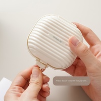 Boîte de rangement portable pour pilules avec fermeture éclair, organiseur de médicaments de voyage 7 jours, mini conteneur à bijoux, étui rigide étanche pour usage quotidien