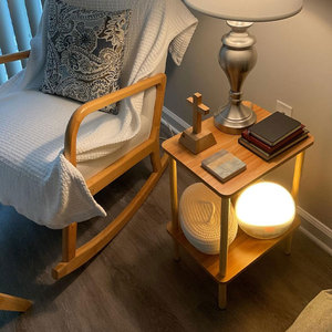 Mesa auxiliar de 2 niveles a granel, pequeña con estante de almacenamiento mesita de noche, patas de madera maciza para espacios pequeños, dormitorio, sala de estar - Product Image 3