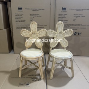 Chaises pour enfants en rotin faites à la main de haute qualité pour les entreprises de location, les mariages, les événements, vente en gros, fourniture directe d'usine - Product Image 1