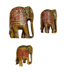 Ensemble de 3 statues d'éléphants sculptées à la main en bois de manguier pour la décoration intérieure, exportateur en gros d'Inde - Product Image 1