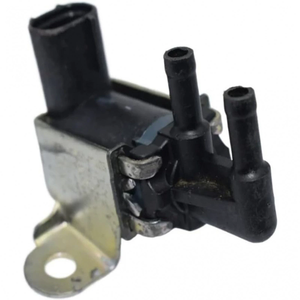 Válvula solenoide de recipiente de carbono 17650-97403 136200-2310 Válvula solenoide automotriz - Product Image 3