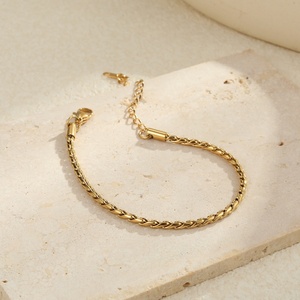Minimalismus Unisex Edelstahl Schmuck <span class=keywords><strong>Set</strong></span> Mädchen vergoldet Trendy Heart Bridge Link Kette Armband Halskette für täglich - Product Image 6