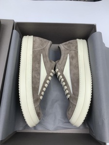 Chaussures décontractées pour hommes de créateur, chaussures de skate en cuir véritable respirant de haute qualité, semelle épaisse à lacets, style streetwear - Product Image 3