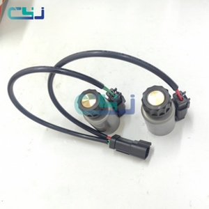 Vanne solénoïde UC1026026416 UC4020757708 compatible avec les modèles de chargeuses sur pneus WA200 WA250 WA3206 - Product Image 5