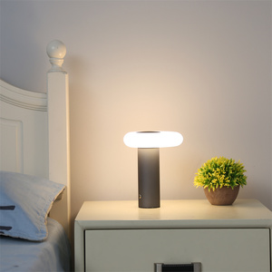 Lámpara de escritorio de mesa recargable por <span class=keywords><strong>USB</strong></span>, luz <span class=keywords><strong>LED</strong></span> inalámbrica de aluminio para restaurante, moderna - Product Image 5