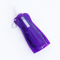 Bouteilles d'eau en plastique pliables réutilisables Sacs à boire pliables pour cantine Conteneur d'eau de voyage réutilisable