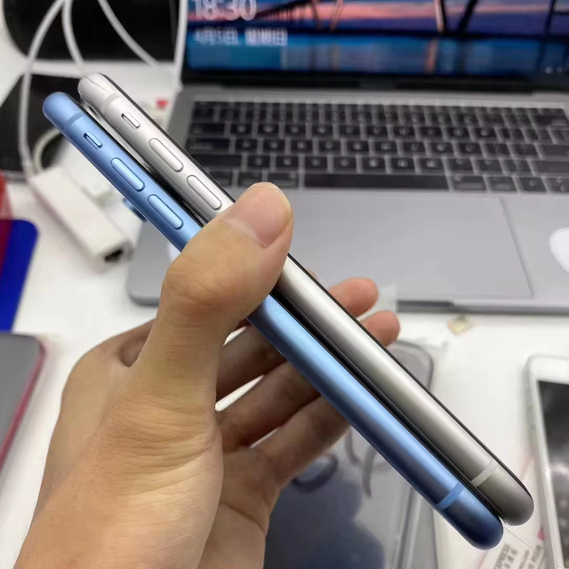 Wholesale 6.1 Inch Smartphone for XR 64GB 128G 256G Mobile Phone