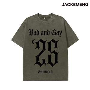 T-shirt en coton oversize délavé avec imprimé citation « <span class=keywords><strong>Bad</strong></span> and Gay » sur le thème gothique, style streetwear rétro décontracté, vente en gros depuis l'entrepôt américain - Product Image 6